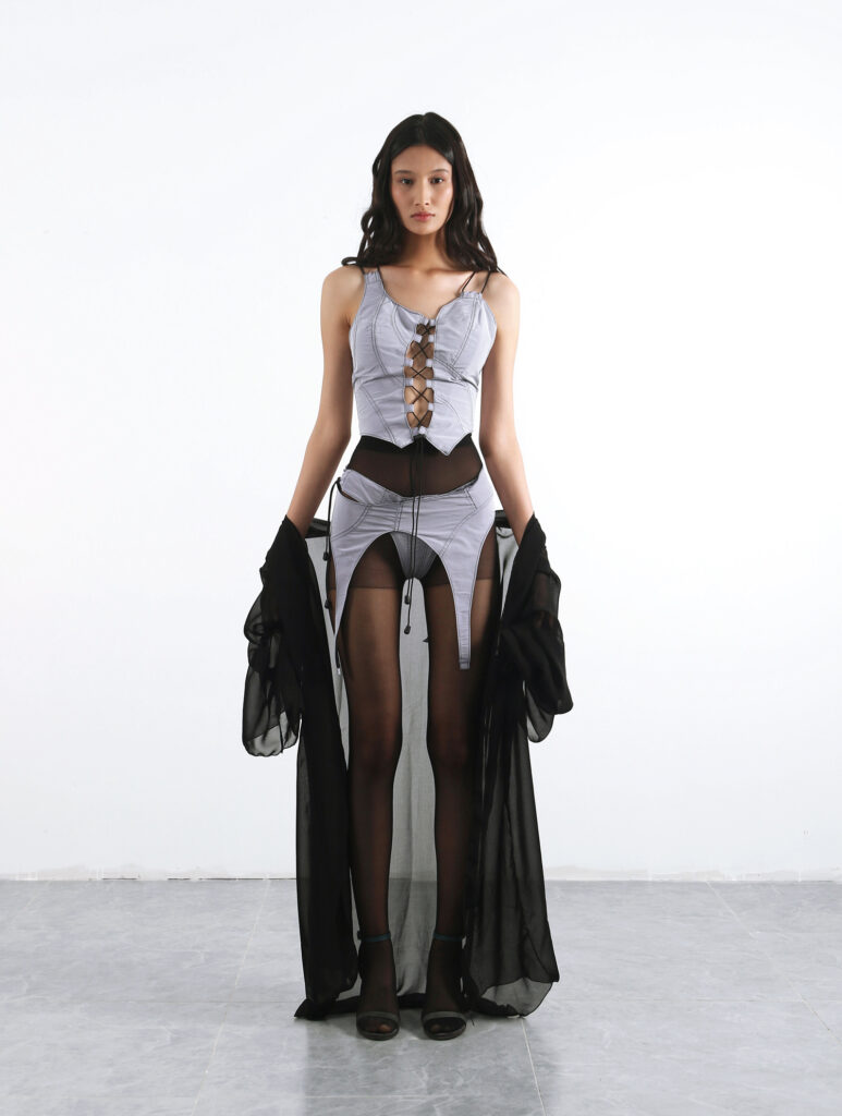 BOUDOIR DECONSTRUCTED SET